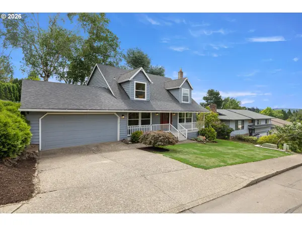 11764 SE 119TH AVE, Happy Valley, OR 97086