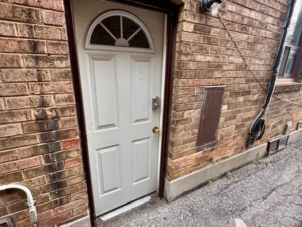 Address not disclosed, Toronto C03, ON M5P 2K8