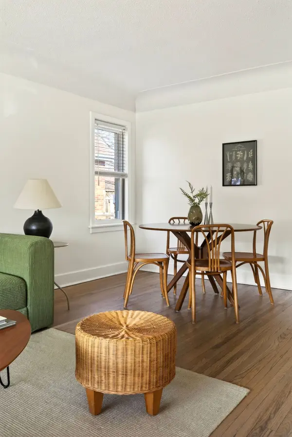 33 East 34th ST, Hamilton, ON L8V 3W2