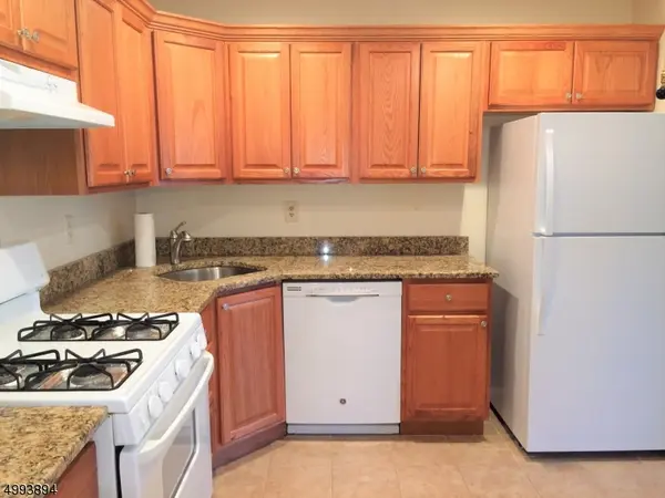 313 Penns Way #313, Bernards Twp., NJ 07920