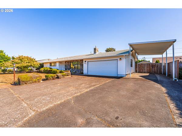 2053 FIRTH AVE, Springfield, OR 97477