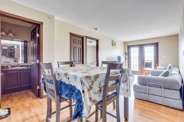 10217 Queen ST #407, Fort Mcmurray, AB T9H 5S5
