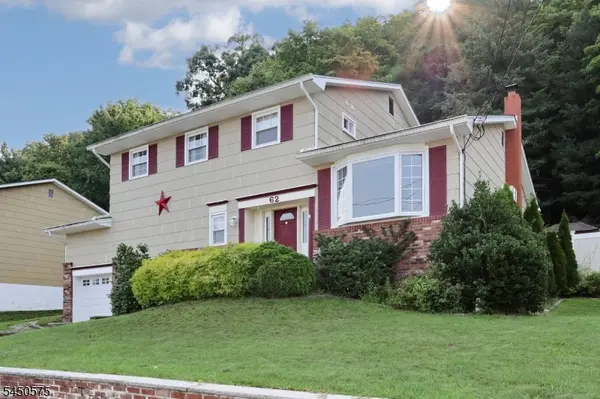 62 Molinari Dr, Wanaque Boro, NJ 07465