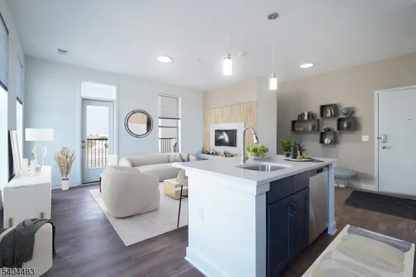 18 W Main St #511, Bound Brook Boro, NJ 08805
