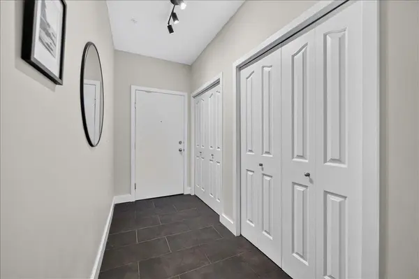 838 19 AVE SW #109, Calgary, AB T2T 6H2