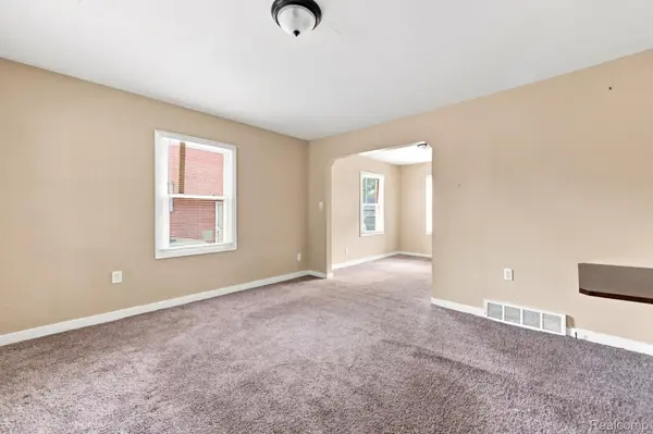 8882 Evergreen AVE, Detroit, MI 48228