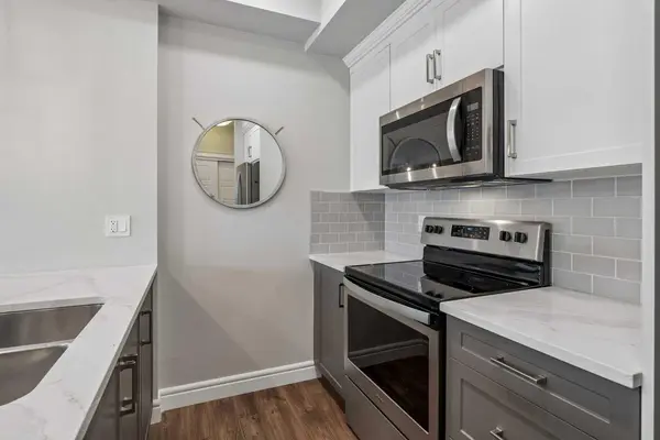 19621 40 ST SE #108, Calgary, AB T3M 3B2