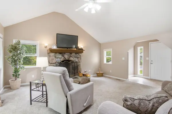 1508 E Hess Lake DR, Grant Twp, MI 49327