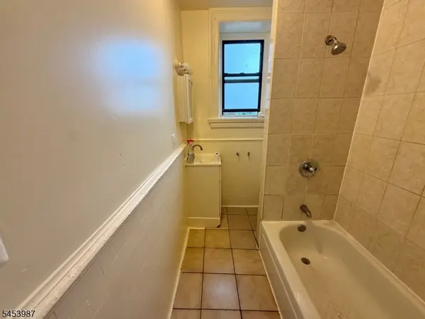 94 S Munn Ave #7, East Orange City, NJ 07018