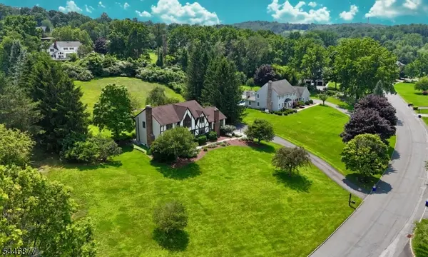 34 Deire Dr, Sparta Twp., NJ 07871