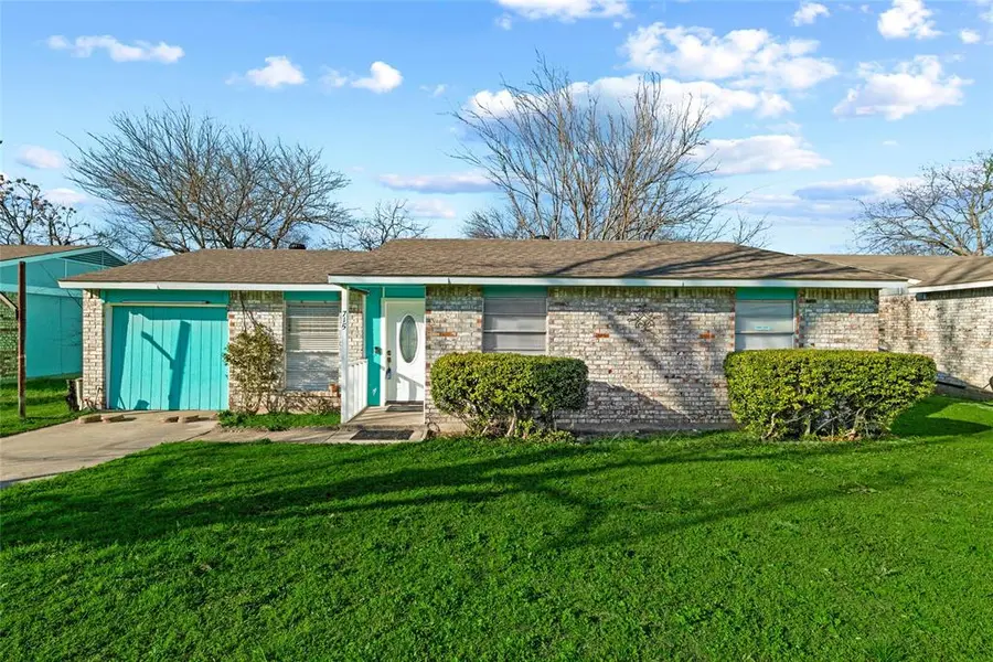 715 Sun Valley Drive, Duncanville, TX 75116