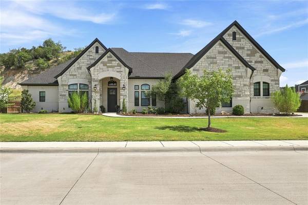 1240 Crown Valley Drive, Weatherford, TX 76087
