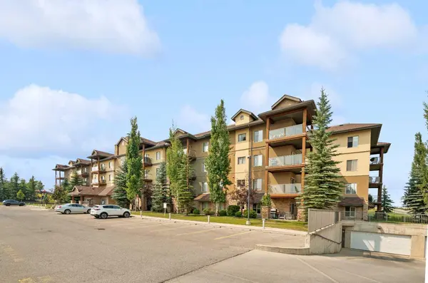92 Crystal Shores RD #4203, Okotoks, AB T1S 2N2