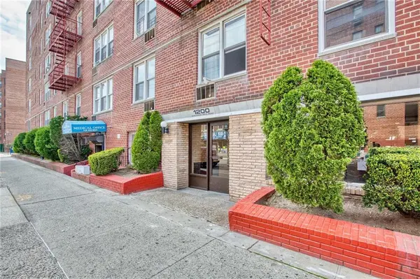 1200 Gravesend Neck RD #4C, Brooklyn, NY 11229