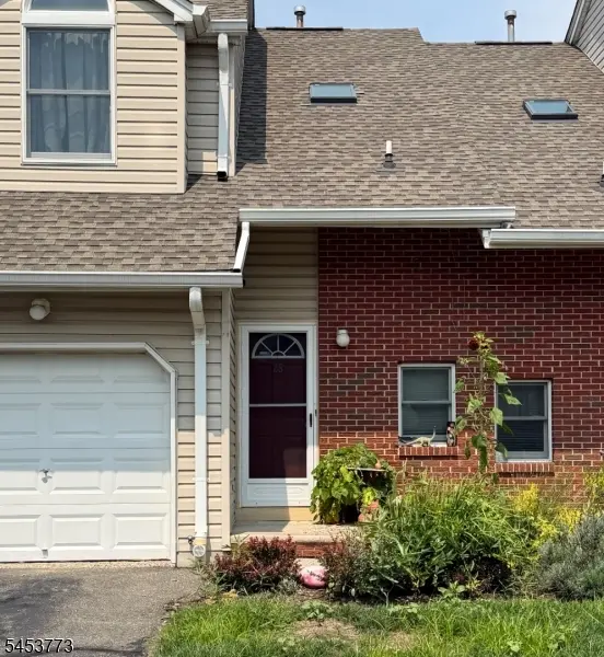 45 Royal Ave #28, Hawthorne Boro, NJ 07506