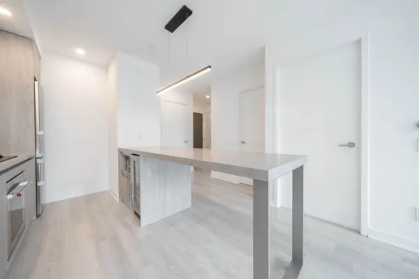 57 Spadina AVE #1109, Toronto C01, ON M5V 0T9