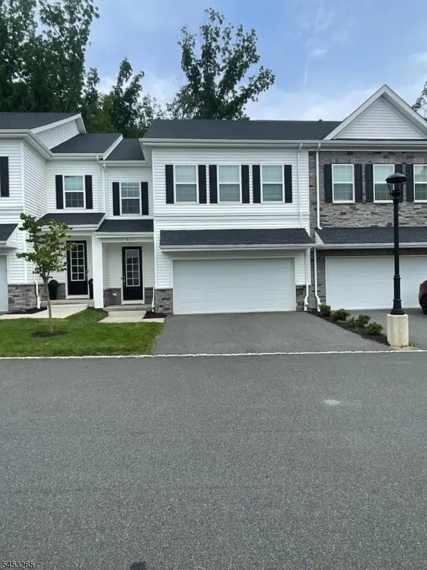 3 MYERS TERRACE, Morris Plains Boro, NJ 07950