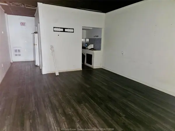 553 PELISSIER Street, Windsor, ON N9A 4L2