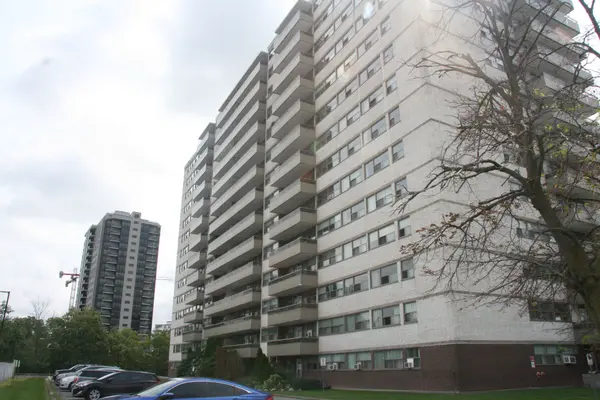 215 Glenridge AVE #406, St. Catharines, ON L2R 3G7