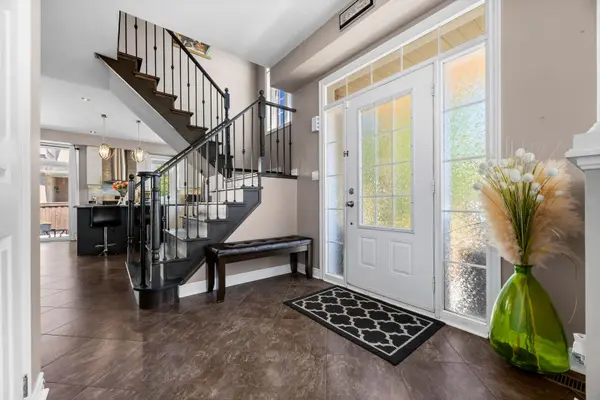 94 Hockley AVE, Clarington, ON L1C 0G5
