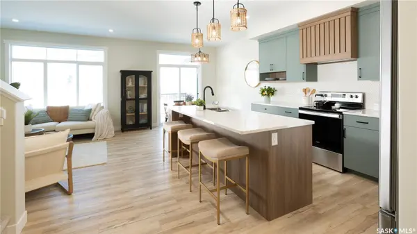 442 Fortosky MANOR, Saskatoon, SK S7M 5X3