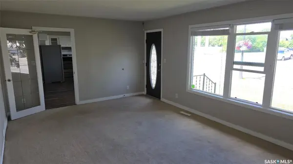 215 Central STREET W, Warman, SK S0K 4S0