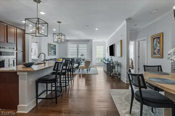 3 Vanderbilt Blvd #209, Florham Park Boro, NJ 07932