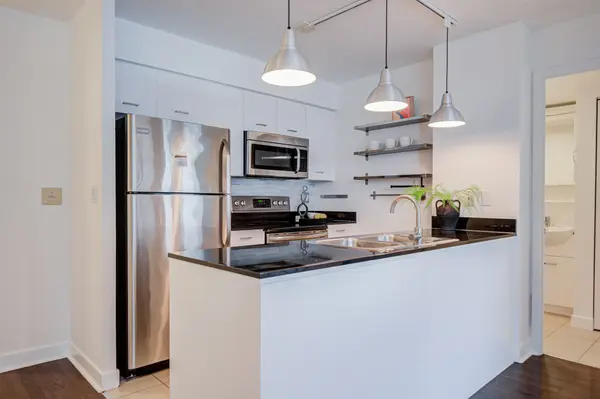 381 Front ST W #1507, Toronto C01, ON M5V 3R8