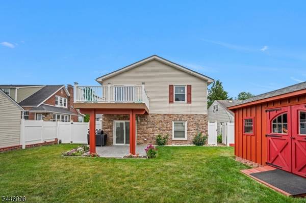 605 Corliss Ave, Phillipsburg Town, NJ 08865