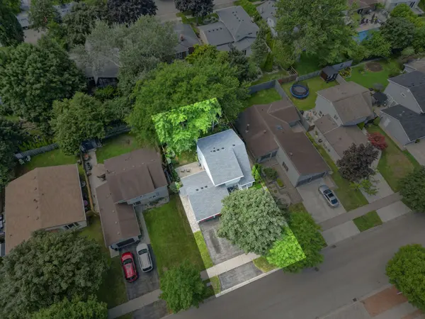 17 MONMORE RD, London North, ON N6G 2W5