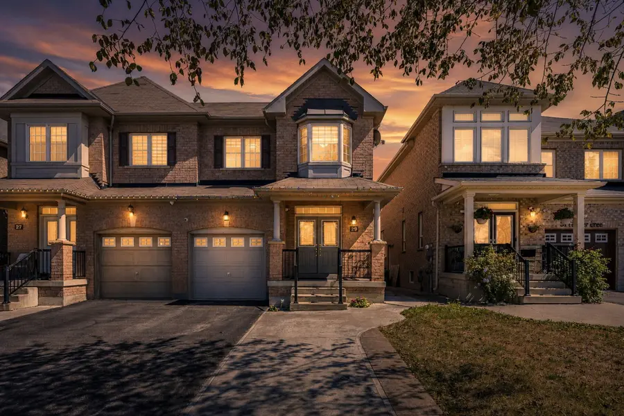 29 Gower CRES, Brampton, ON L6R 0Y1