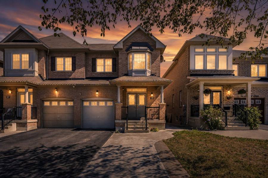 29 Gower CRES, Brampton, ON L6R 0Y1