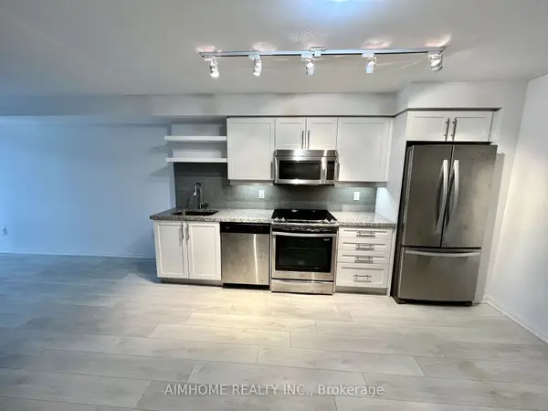 400 Adelaide ST E #305, Toronto C08, ON M5A 4S3