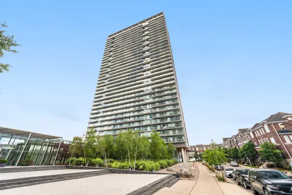 105 THE QUEENSWAY N/A #3114, Toronto W01, ON M6S 5B5