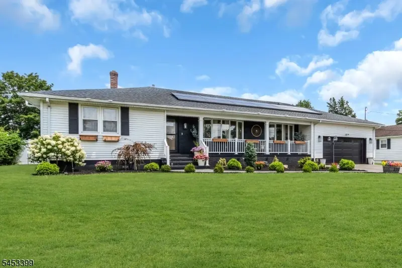1381 Osage Rd, North Brunswick Twp., NJ 08902