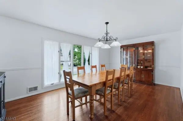 29 Daniel St, Rockaway Twp., NJ 07801