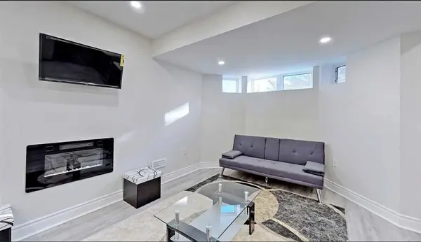 3461 Park Heights WAY #BSMT, Mississauga, ON L5M 0V5