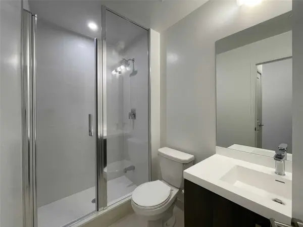8 Nahani WAY #3405, Mississauga, ON L4Z 0C6