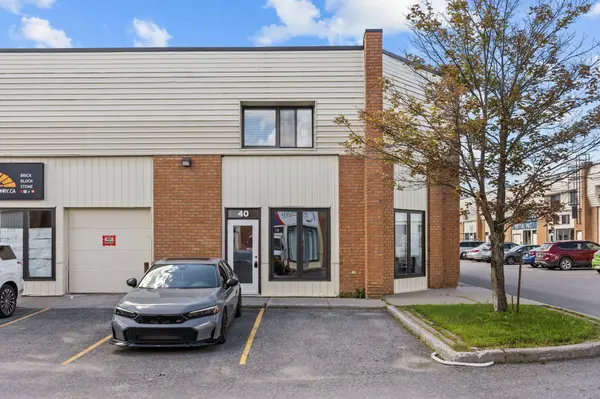 5470 Canotek RD #40, Beacon Hill North - South And Area, ON K1J 9H4
