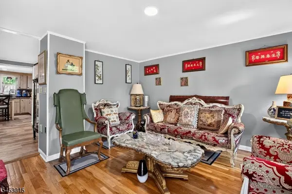 504 W Broad St, Westfield Town, NJ 07090
