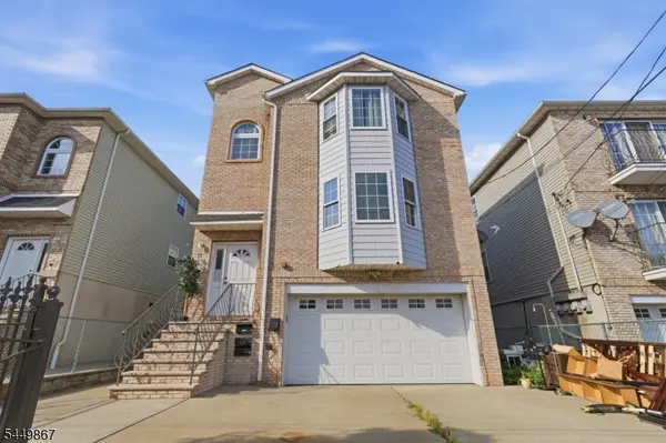 17 Stanton St, Newark City, NJ 07114
