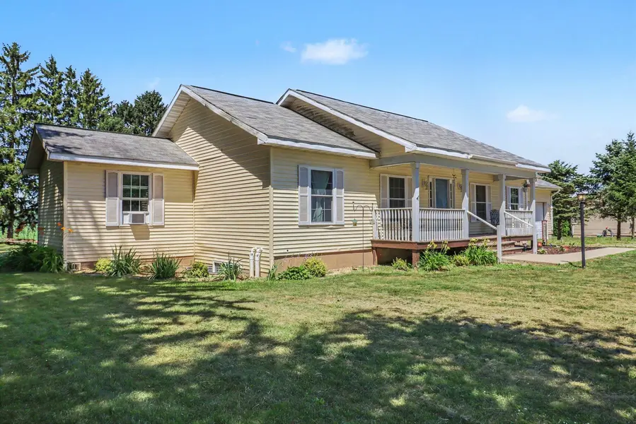 4067 W 48th ST, Garfield Twp, MI 49412
