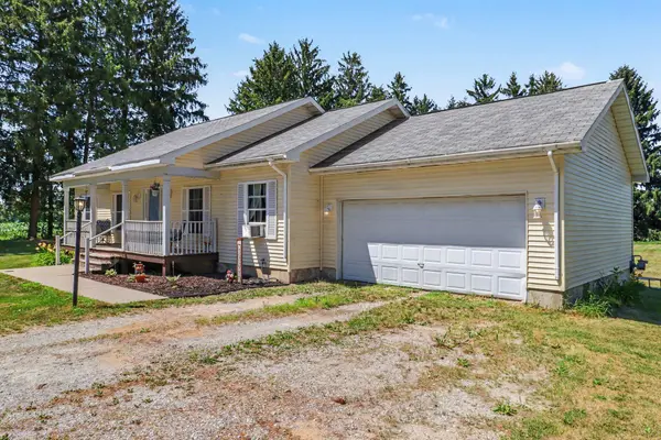 4067 W 48th ST, Garfield Twp, MI 49412