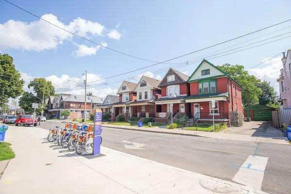66 Sherman AVE N, Hamilton, ON L8L 6M2
