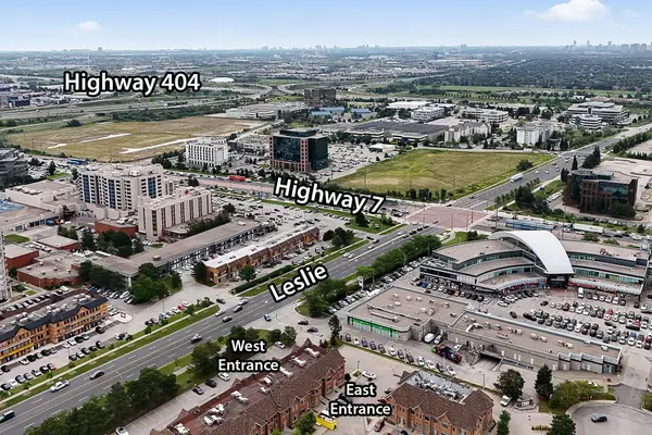 30 Wertheim CT #6, Richmond Hill, ON L4B 1B9