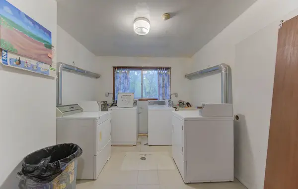 50 Gordon AVE, Kitchener, ON N2H 1N8