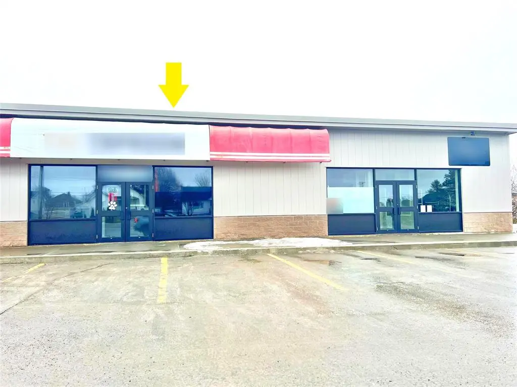 105 Lincoln Road, Grand Falls-windsor, NL A2A 1P3