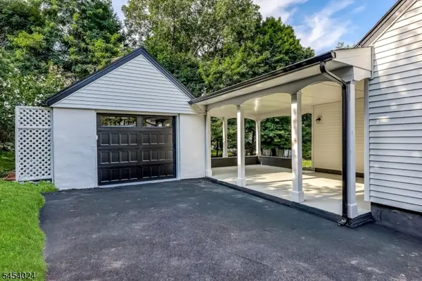 924 Franklin Ave, Franklin Lakes Boro, NJ 07417