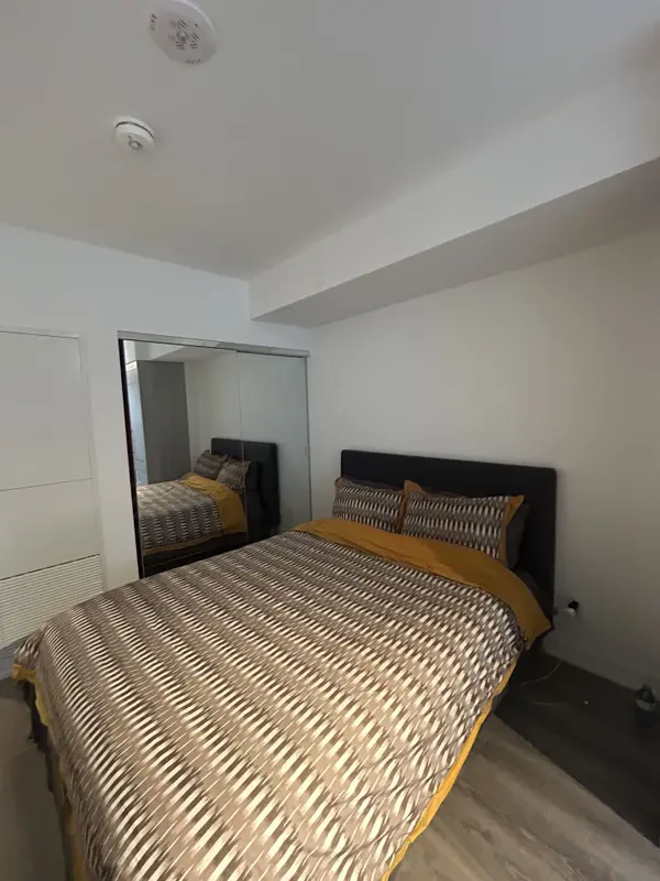 771 Yonge ST #911, Toronto C09, ON M4W 0B8