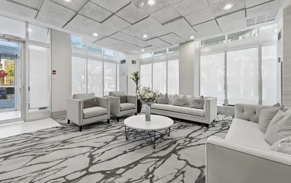 25 Cumberland LN #514, Ajax, ON L1S 7K1